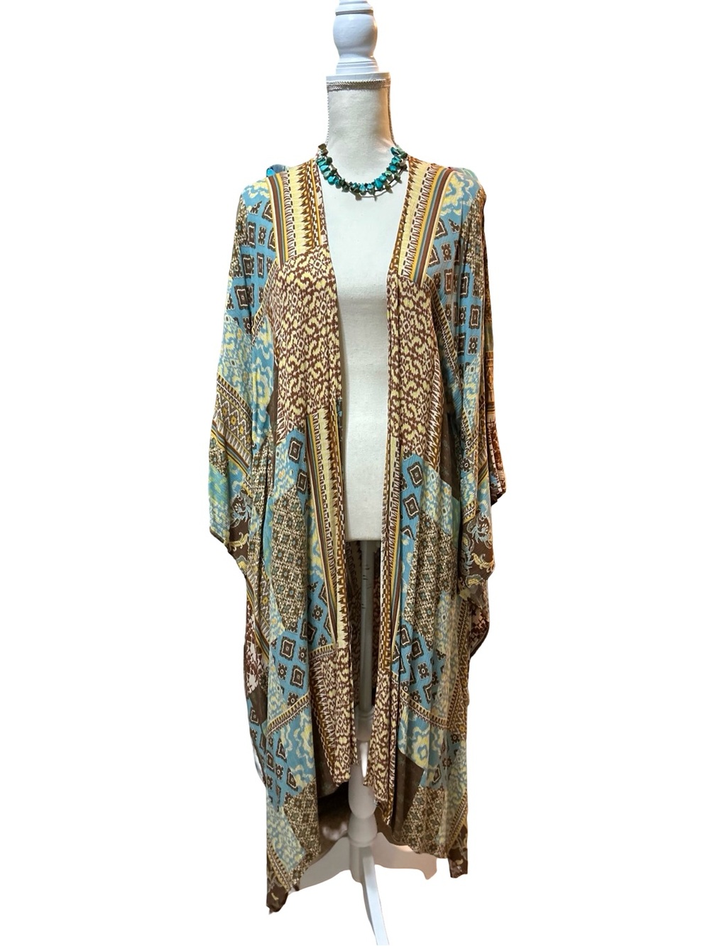 Bohemian Patterned Duster - Picture 2 of 3